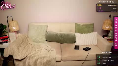 itschloelaurent online show from 07/07/26, 10:47