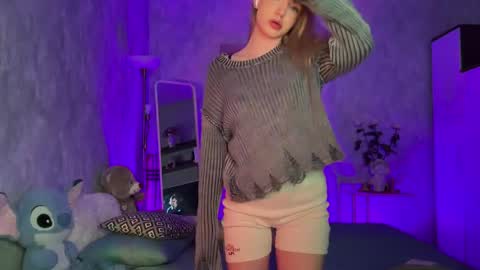 Snapshot of itsevedarkside_ chatting on 05/09/26, 05:45 Eva online show from 05/09/26, 05:45
