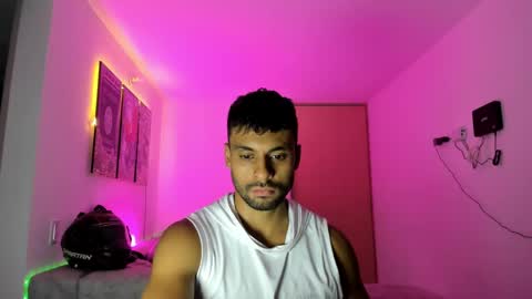 Snapshot of itsgeo1111 chatting on 03/11/25, 12:00 CALL ME GEO online show from 03/11/25, 12:00