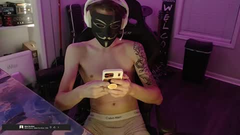 itslamayo online show from 04/19/26, 04:12