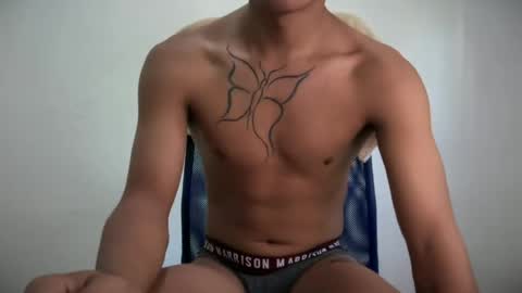 itsme_urboy online show from 06/28/26, 11:11