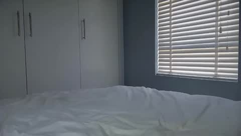 Jade online show from 11/16/25, 10:54