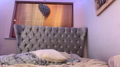 Snapshot of itsmelolax chatting on 12/06/24, 09:46 Lola online show from 12/06/24, 09:46