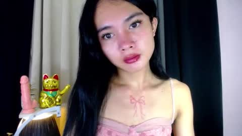 itsmeloveypinay online show from 11/05/25, 06:30