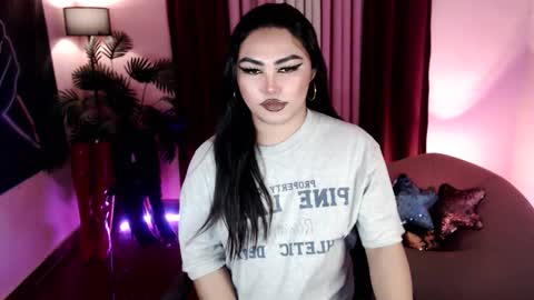 Snapshot of itsmesianaa29 chatting on 01/13/26, 06:24 Siana online show from 01/13/26, 06:24