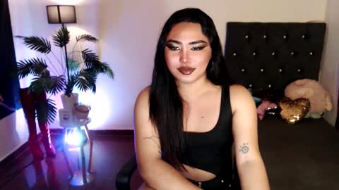 Snapshot of itsmesianaa29 chatting on 02/11/26, 02:33 Siana online show from 02/11/26, 02:33