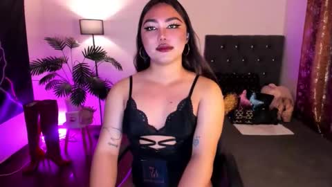 Snapshot of itsmesianaa29 chatting on 04/30/26, 06:58 Siana online show from 04/30/26, 06:58