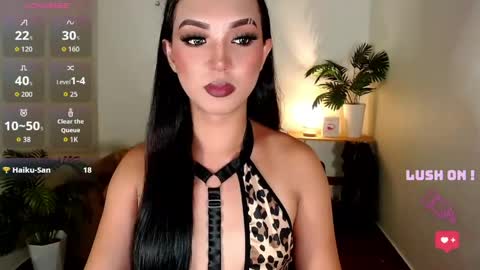 Sofia online show from 05/01/26, 02:38