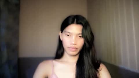 Snapshot of itsmeyourgirl_philopoiter chatting on 05/06/26, 03:24 Jayve online show from 05/06/26, 03:24