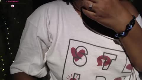Snapshot of itsmiradesire chatting on 05/18/26, 04:35 Mira online show from 05/18/26, 04:35