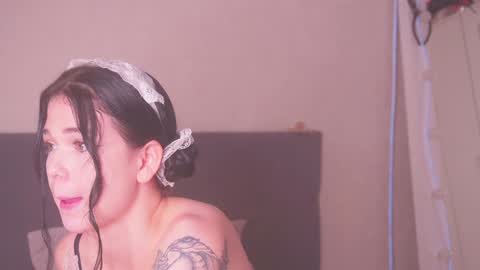 Snapshot of itsumade chatting on 12/02/24, 11:40 Betty online show from 12/02/24, 11:40