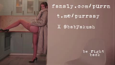 Snapshot of itsumade chatting on 11/09/25, 09:13 Betty online show from 11/09/25, 09:13