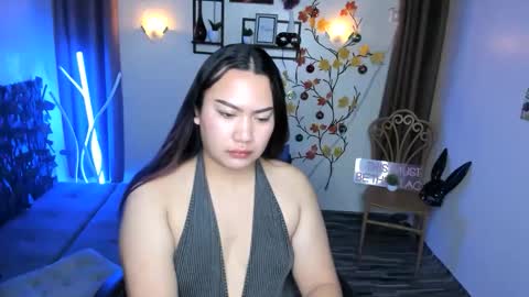 Veronica online show from 12/14/25, 09:19