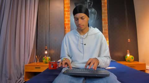 itszairen online show from 02/08/26, 03:43