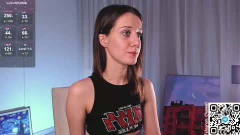 Kira online show from 12/15/25, 12:09