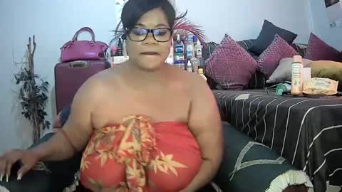 Snapshot of itumeleng74 chatting on 01/25/25, 02:14 itumeleng74 online show from 01/25/25, 02:14