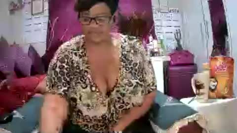 itumeleng74 online show from 06/27/26, 06:07