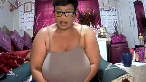 itumeleng74 online show from 07/01/26, 06:48