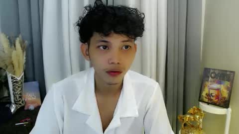 Snapshot of itzme_curlyalvin chatting on 03/13/26, 11:06 alvin pandoy online show from 03/13/26, 11:06