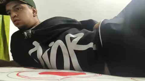 ivanfpc93 online show from 10/22/25, 03:51