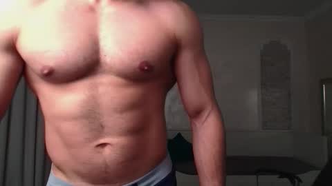 IvanHydee online show from 10/18/25, 04:48