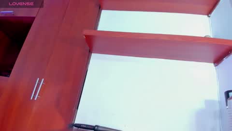 ivannapretyts online show from 11/04/25, 04:39