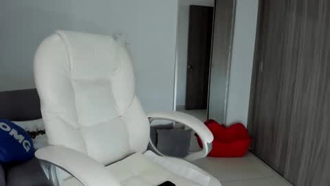 Ivanna online show from 12/14/24, 03:40