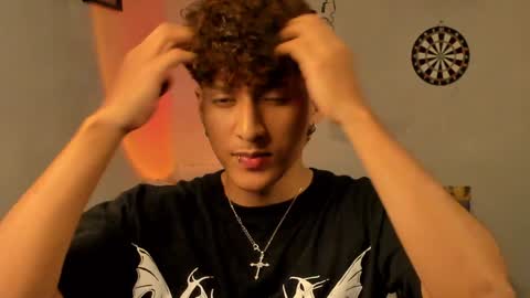 Snapshot of ivano_jones chatting on 01/27/25, 05:58 Ivano online show from 01/27/25, 05:58