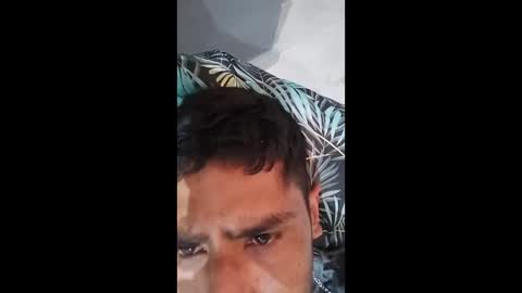 Snapshot of ivanovich252493 chatting on 12/18/25, 11:33 Aiv online show from 12/18/25, 11:33