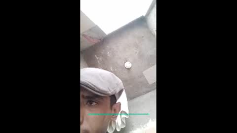 Snapshot of ivanovich252493 chatting on 12/22/25, 05:10 Aiv online show from 12/22/25, 05:10