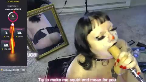 Snapshot of ivenvain chatting on 12/06/24, 07:34 ivenvain online show from 12/06/24, 07:34