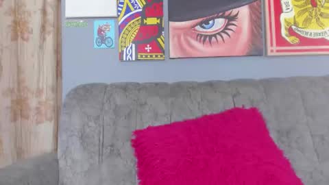 IvonJanice online show from 12/17/25, 02:12