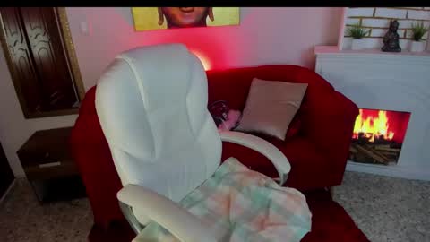 Ivonne  online show from 09/11/25, 12:05