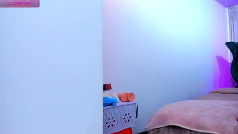 Ivonny online show from 11/06/25, 09:26