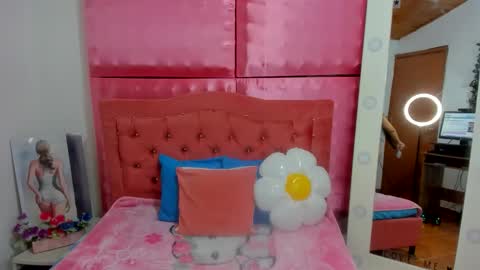 Ivonny online show from 11/28/25, 11:02