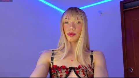 Snapshot of ivonnybonita_ chatting on 01/10/26, 12:12 Ivonny online show from 01/10/26, 12:12