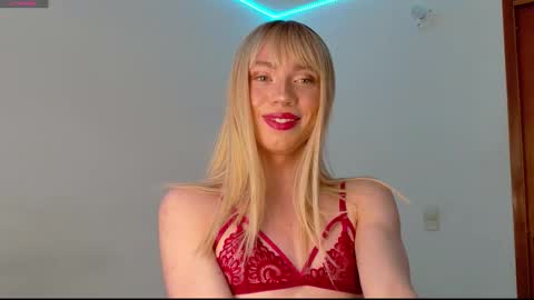 Snapshot of ivonnybonita_ chatting on 01/15/26, 08:56 Ivonny online show from 01/15/26, 08:56