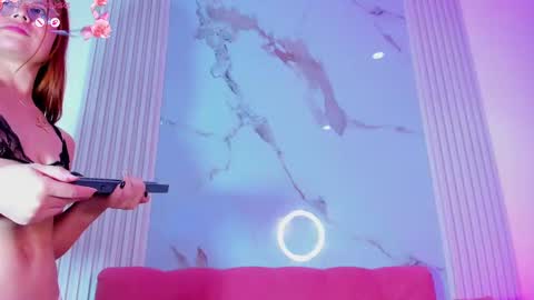 ivonymiller online show from 10/05/25, 02:21