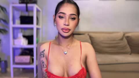 Snapshot of ivorycollins chatting on 04/20/26, 01:19 kirstenelsie online show from 04/20/26, 01:19