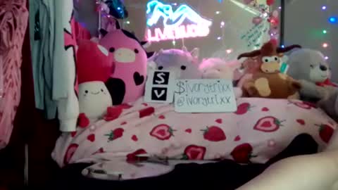 ivorytrixx online show from 06/15/26, 03:31