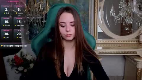 ivorywood_ online show from 09/21/25, 02:19