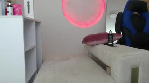 Snapshot of ivvoncute chatting on 03/21/26, 12:54 ivvoncute online show from 03/21/26, 12:54