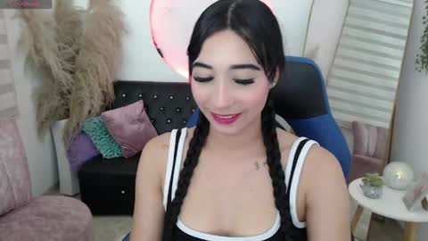 Snapshot of ivvoncute chatting on 04/19/26, 04:23 ivvoncute online show from 04/19/26, 04:23
