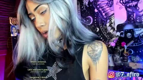 Snapshot of ivy_byte chatting on 04/25/26, 12:13 - online show from 04/25/26, 12:13