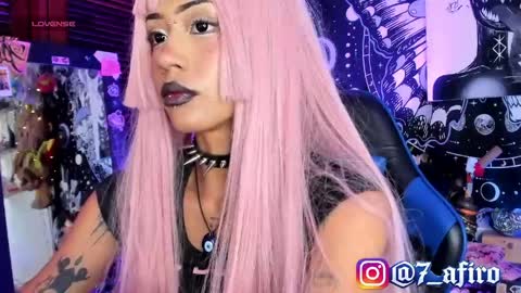 Snapshot of ivy_byte chatting on 05/05/26, 07:11 - online show from 05/05/26, 07:11