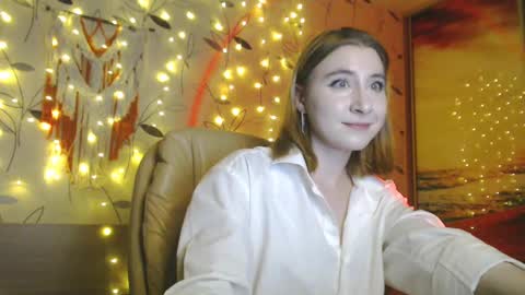 Snapshot of ivy_dean_ chatting on 01/31/25, 12:39 Ivy online show from 01/31/25, 12:39