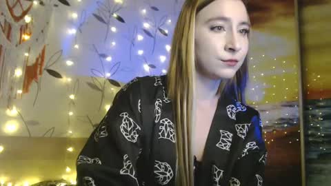 Snapshot of ivy_dean_ chatting on 02/10/25, 10:51 Ivy online show from 02/10/25, 10:51