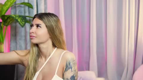 Ivy Myaa online show from 06/18/26, 01:50