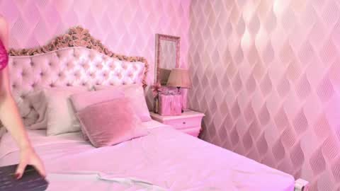 Snapshot of ivy_star1 chatting on 01/03/25, 04:37 Ivy online show from 01/03/25, 04:37