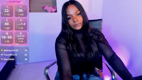 Snapshot of ivybliss8 chatting on 02/20/25, 06:46 i v y  b l i s s online show from 02/20/25, 06:46